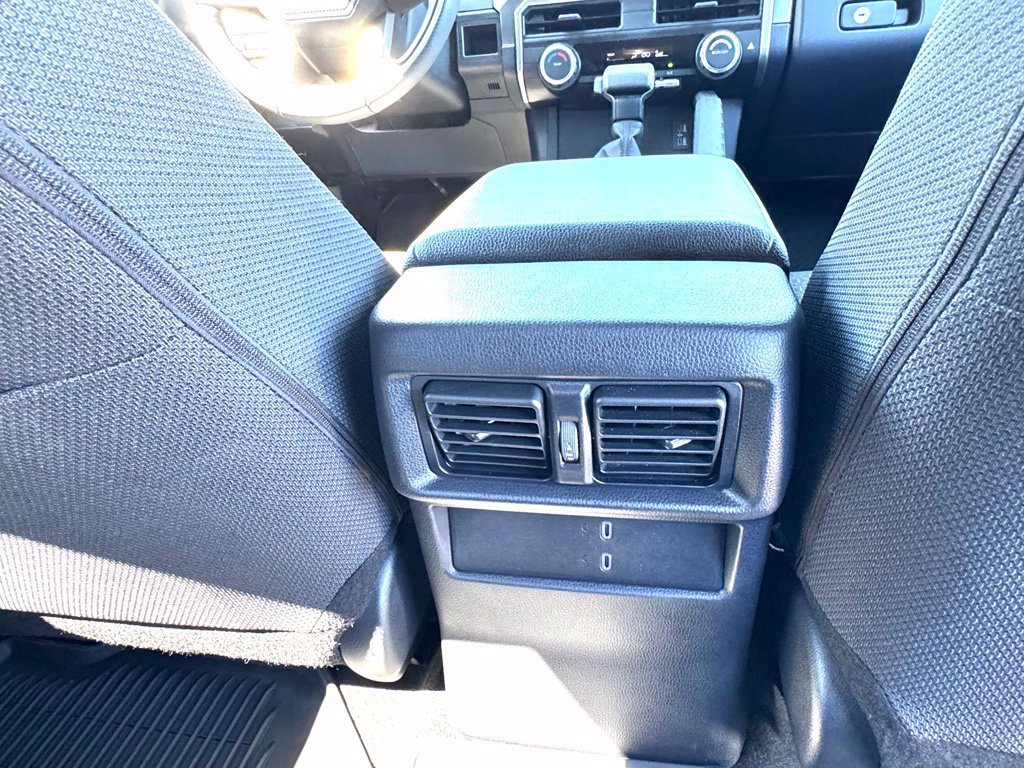 Used 2025 Toyota 4Runner SR5 AWD/4WD image 27