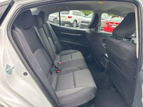 Used 2026 Toyota Camry LE FWD image 30