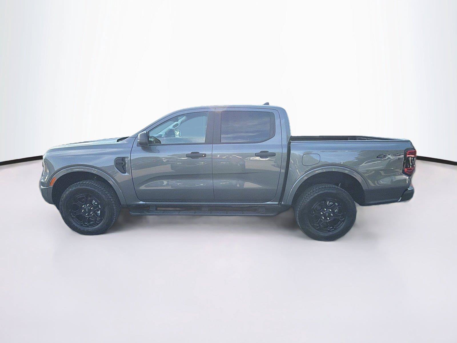 New 2026 Ford Ranger XLT w/ Equipment Group 301A High AWD/4WD image 8