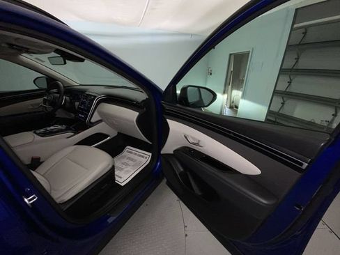 Used 2023 Hyundai Tucson Limited AWD/4WD image 25
