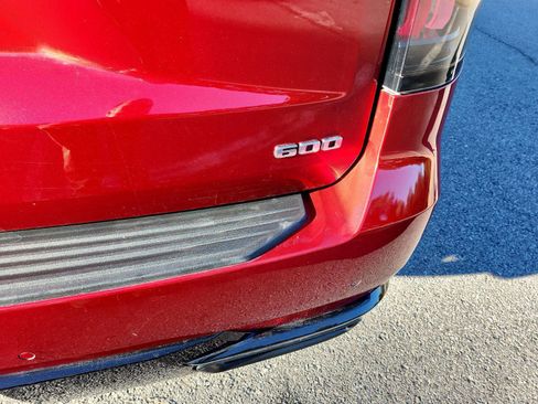 Used 2023 Cadillac Escalade Sport image 5