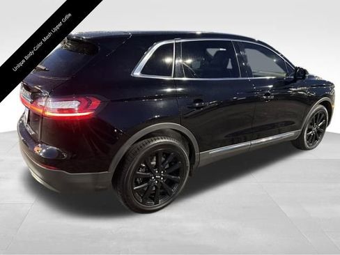 Used 2023 Lincoln Nautilus Reserve w/ Monochromatic Package image 7