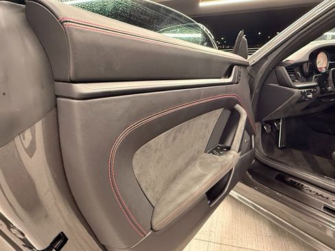 Used 2024 Porsche 911 Targa 4 GTS image 10