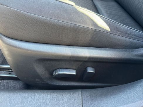 Used 2025 Nissan Altima 2.5 SV FWD image 22