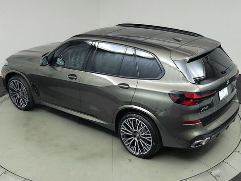 Used 2026 BMW X5 xDrive40i w/ M Sport Package AWD/4WD image 10