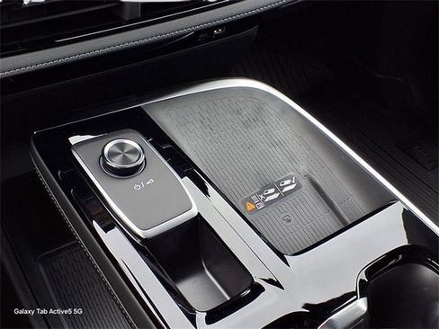 New 2026 Buick Enclave Sport Touring w/ Power Package image 16