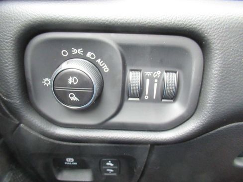 New 2026 RAM 1500 Laramie w/ Night Edition image 29