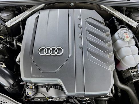 Used 2023 Audi A4 2.0T Premium w/ Convenience Package image 29