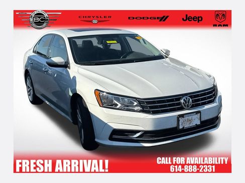 Used 2019 Volkswagen Passat 2.0T Wolfsburg FWD image 1