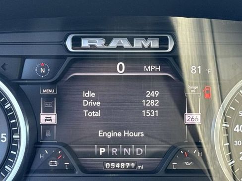 Used 2021 RAM 1500 Laramie AWD/4WD image 16