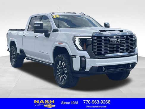 Used 2024 GMC Sierra 2500 Denali Ultimate AWD/4WD image 1