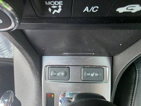 Used 2013 Acura ILX w/ Premium Package image 43