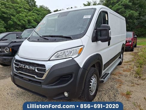 Used 2025 RAM ProMaster 2500 w/ U-Haul Equipment Group FWD image 1