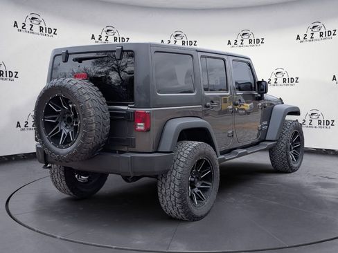 Used 2018 Jeep Wrangler Unlimited Sport S image 6