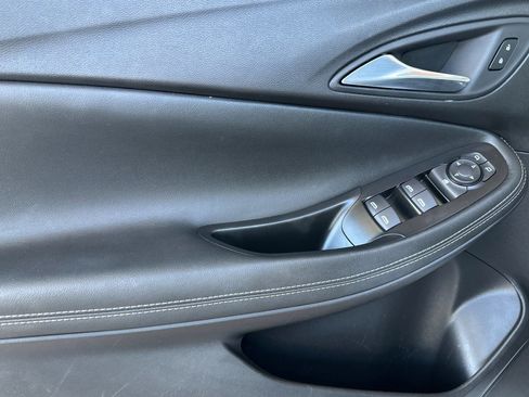 Certified 2025 Buick Encore GX Preferred image 11