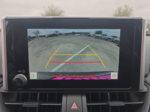 Used 2025 Toyota RAV4 XLE image 56