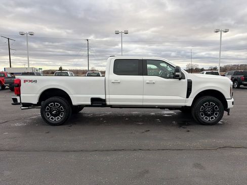 New 2026 Ford F350 Platinum w/ FX4 Off-Road Package image 6