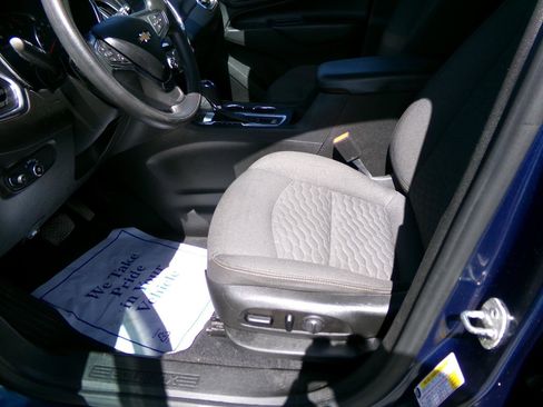 Used 2021 Chevrolet Equinox LT AWD/4WD image 9