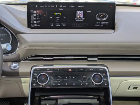 Used 2021 Genesis GV80 2.5T w/ Prestige Package 05 image 20