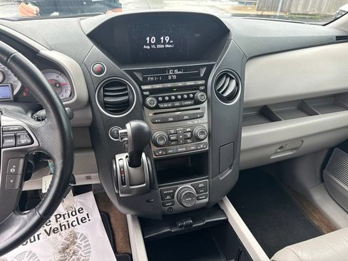 Used 2013 Honda Pilot Touring image 19