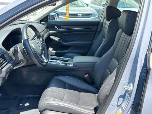 Used 2022 Honda Accord Touring image 15