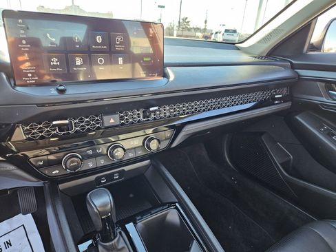 Used 2024 Honda Accord EX-L image 21