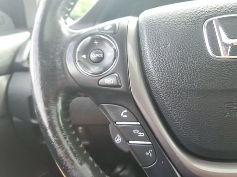 Used 2022 Honda Ridgeline RTL-E image 21