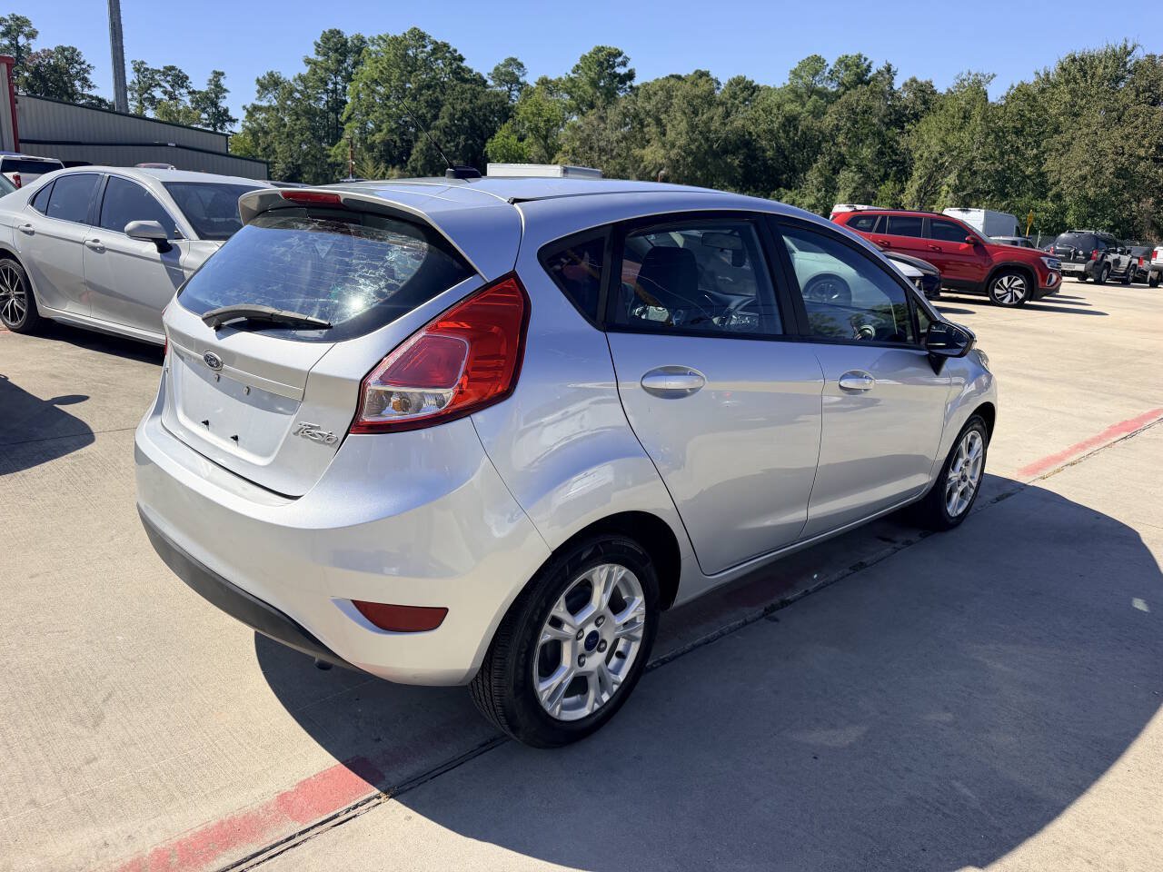 Used 2016 Ford Fiesta SE FWD image 10