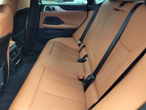 Used 2023 BMW i4 eDrive40 w/ Premium Package image 15