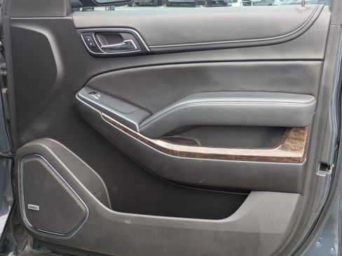 Used 2019 Chevrolet Tahoe LT image 31