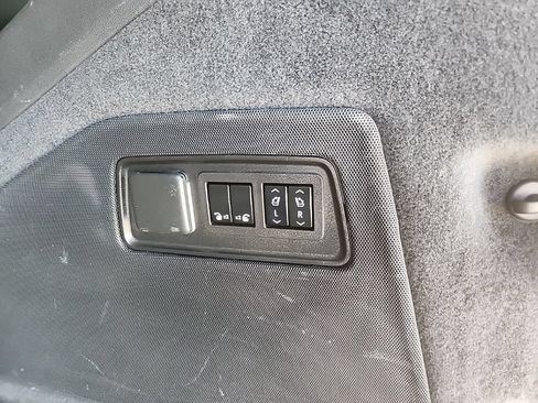Certified 2021 Cadillac Escalade Sport w/ LPO, ONYX Package AWD/4WD image 52