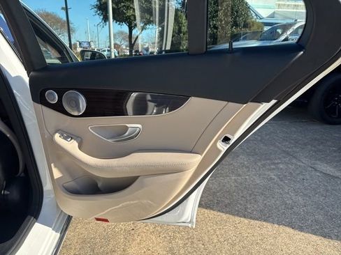Used 2017 Mercedes-Benz C 300 4MATIC Sedan image 16