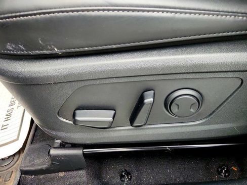 Used 2025 Kia Sorento EX AWD/4WD image 11