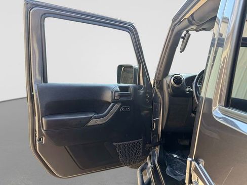Used 2017 Jeep Wrangler Unlimited Sport w/ Quick Order Package 24S AWD/4WD image 17