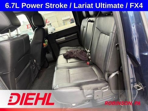 Used 2015 Ford F250 Lariat w/ Lariat Ultimate Package AWD/4WD image 9