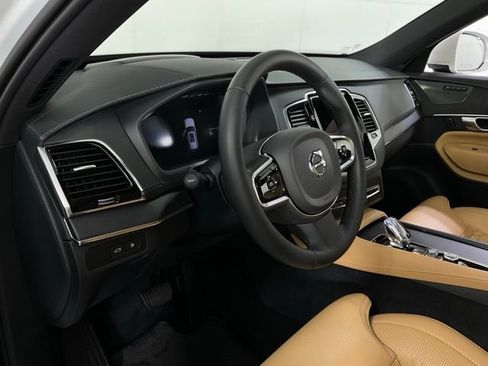 Certified 2024 Volvo XC90 T8 Ultimate w/ Protection Package Premier AWD/4WD image 19