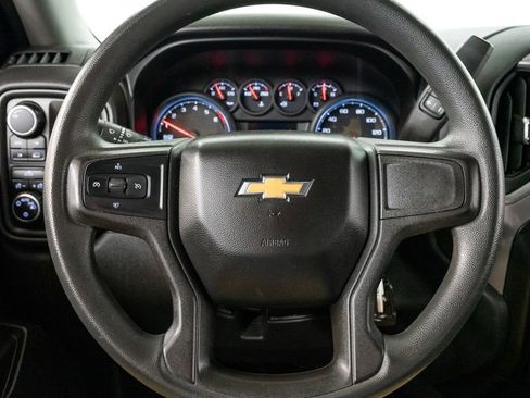 Used 2020 Chevrolet Silverado 1500 Custom w/ Custom Value Package image 14