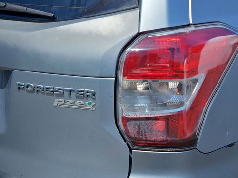 Used 2014 Subaru Forester 2.5i w/ Popular Package #2 image 11