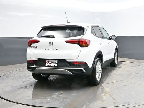 Used 2025 Buick Encore GX Preferred AWD/4WD image 9
