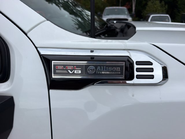 Used 2024 GMC Sierra 3500 Pro w/ Convenience Package AWD/4WD image 10