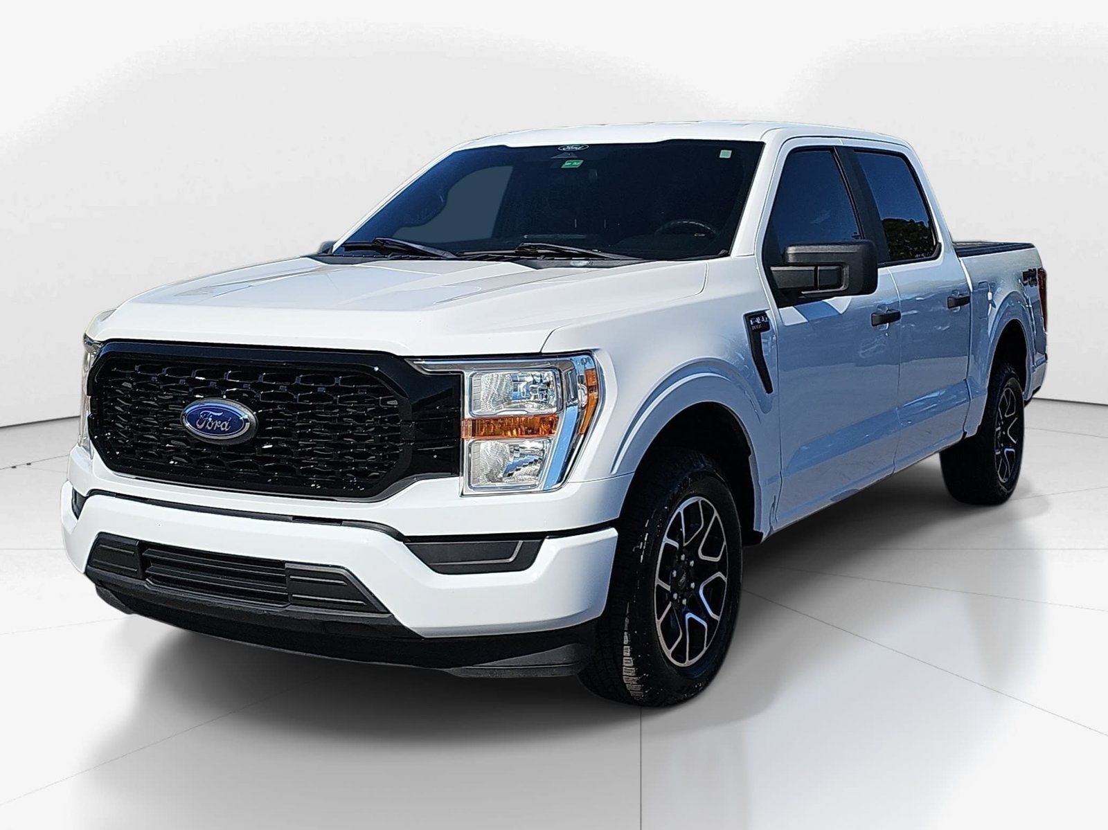 Used 2022 Ford F150 XL w/ STX Appearance Package RWD image 11