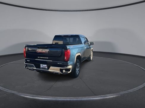 Certified 2022 GMC Sierra 1500 SLT w/ SLT Convenience Package image 8