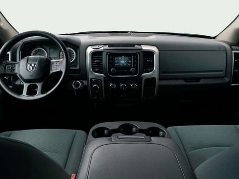 Used 2017 RAM 1500 Classic SLT AWD/4WD image 17