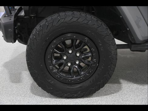 Used 2023 Jeep Wrangler Unlimited Rubicon 4xe AWD/4WD image 26