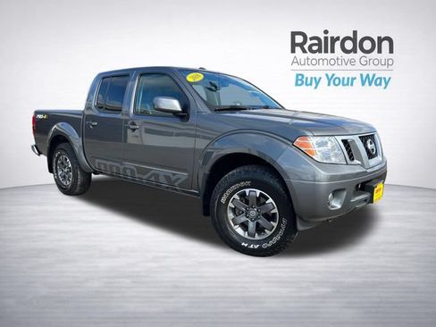 Used 2016 Nissan Frontier PRO-4X AWD/4WD image 1