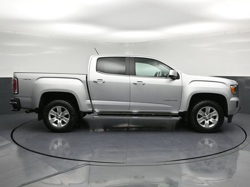 Used 2016 GMC Canyon SLE image 25