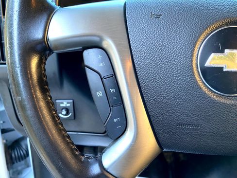 Used 2017 Chevrolet Express 2500 LS image 33