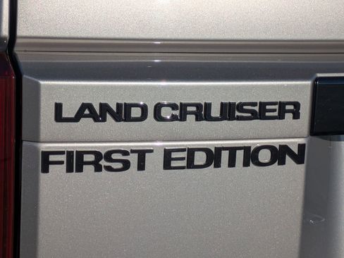 Used 2024 Toyota Land Cruiser image 31