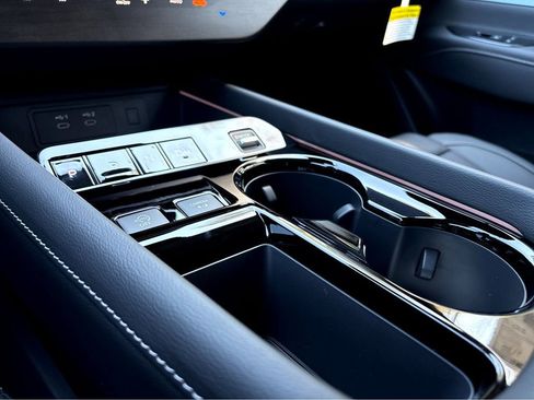 New 2026 Nissan Murano Platinum AWD/4WD image 12