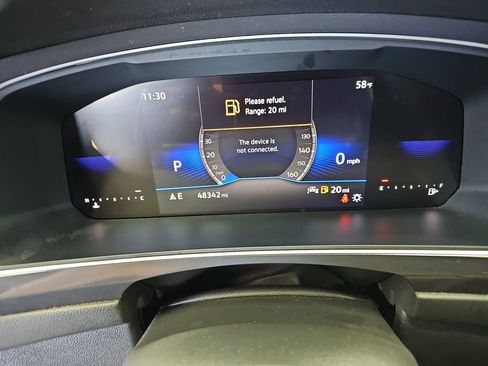 Used 2024 Volkswagen Tiguan SE image 18